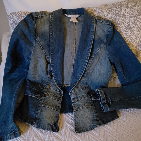 Denim jacket - Picture 1 of 7